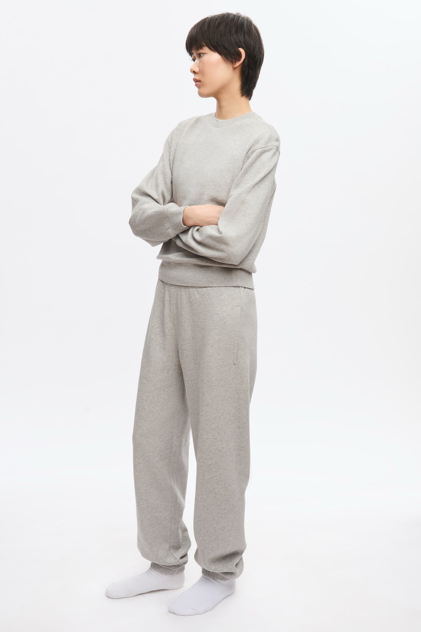 Women's Essential Sweatpant in Heather Grey
