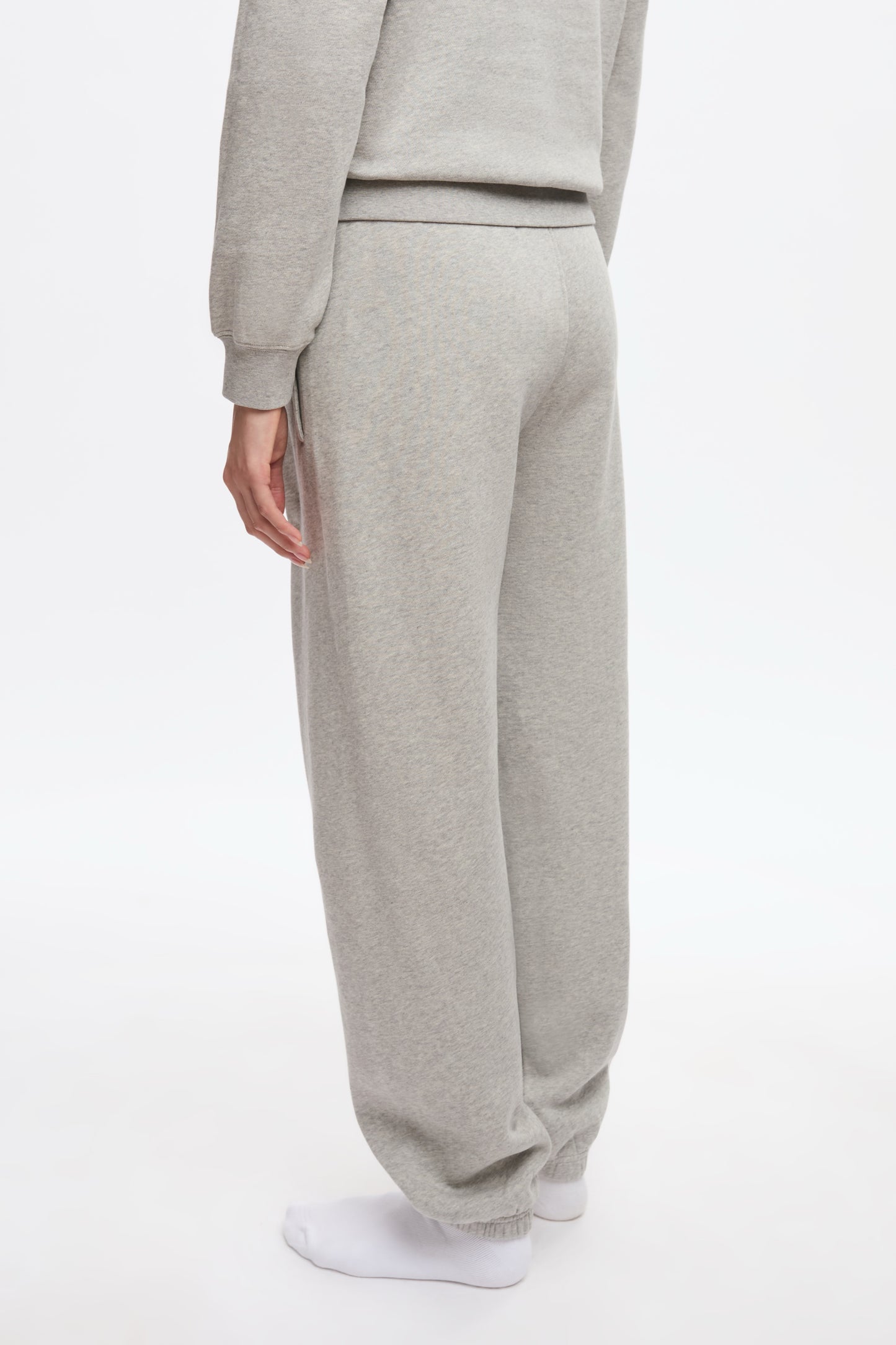 Women's Essential Sweatpant in Heather Grey
