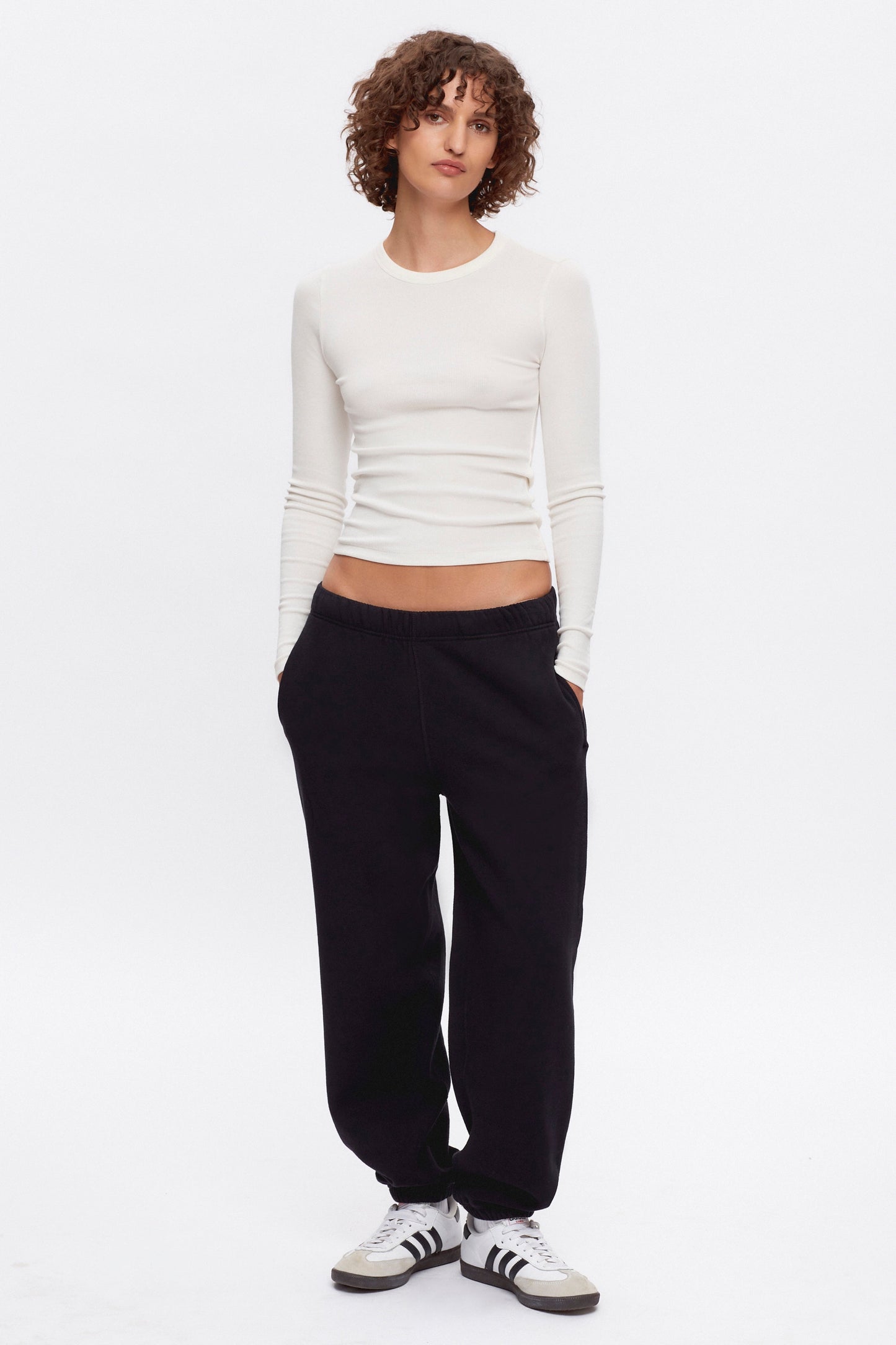 Women's Essential Sweatpant in Black