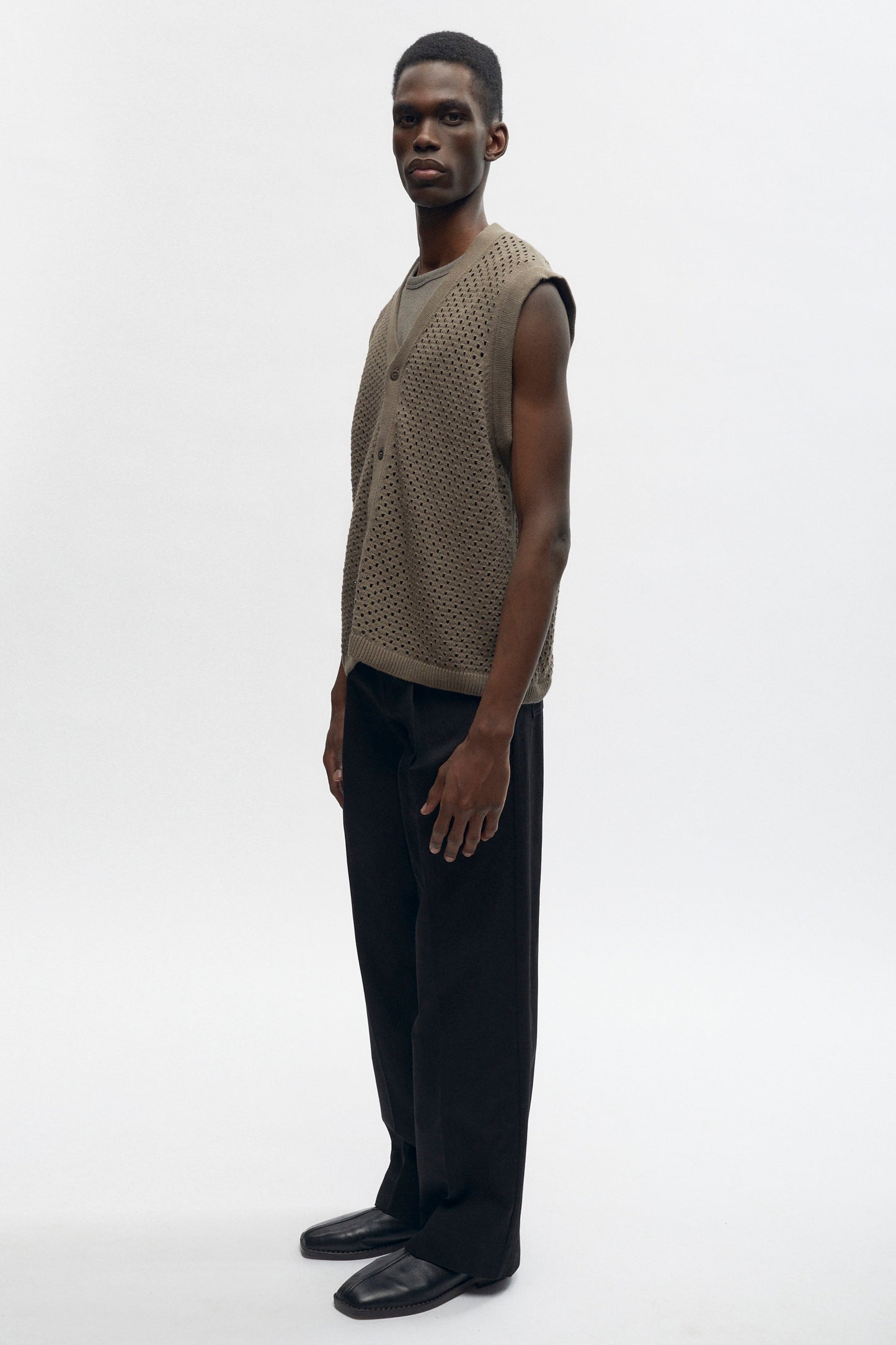 Men's Mina Vest in Dark Taupe