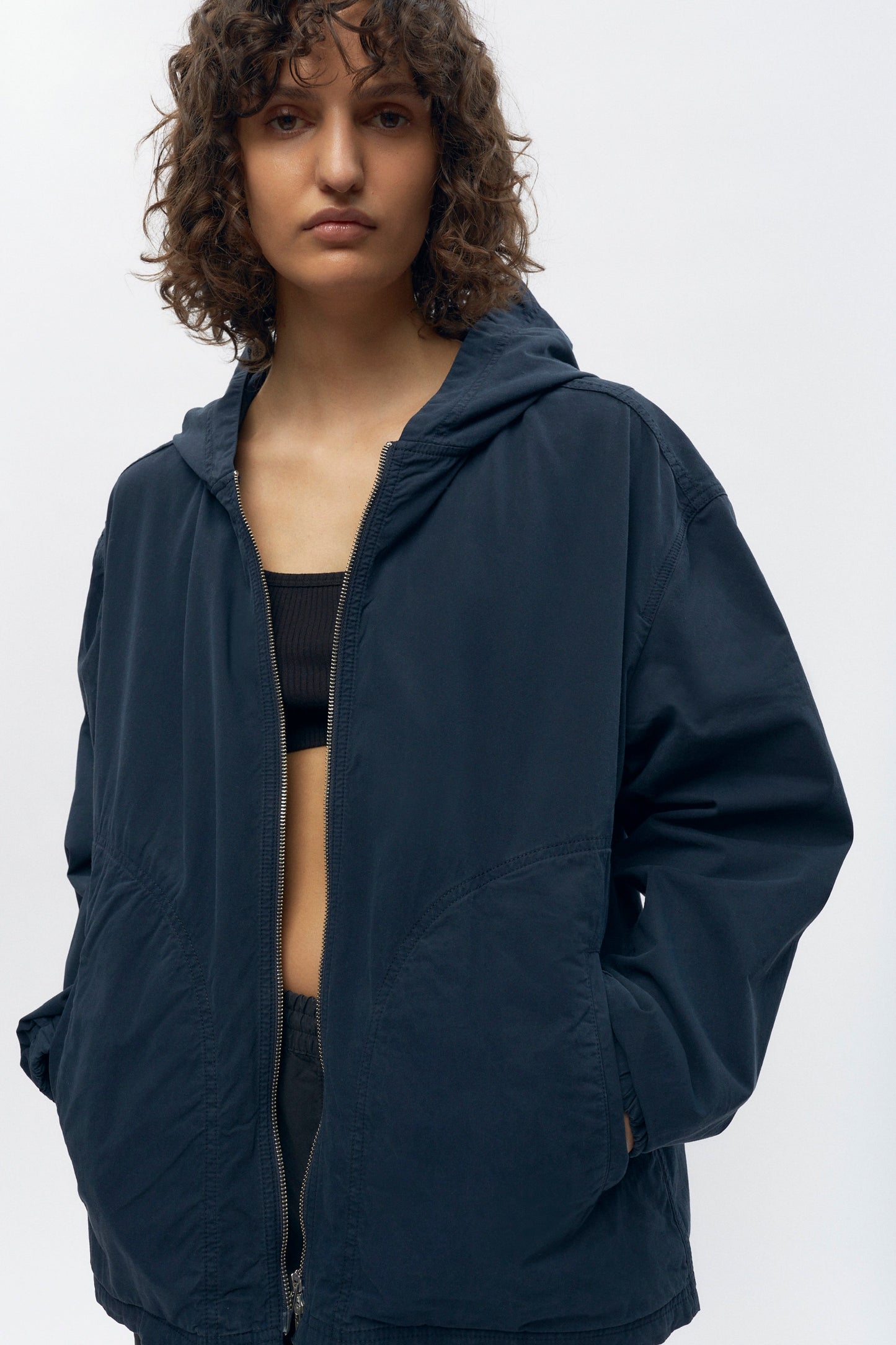Tefnut Beach Hoodie in Midnight